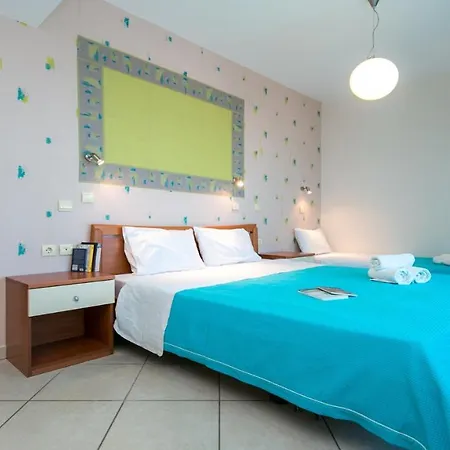 Amversa's House Apart Otel Potos