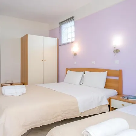 Amversa's House Apart Otel Potos