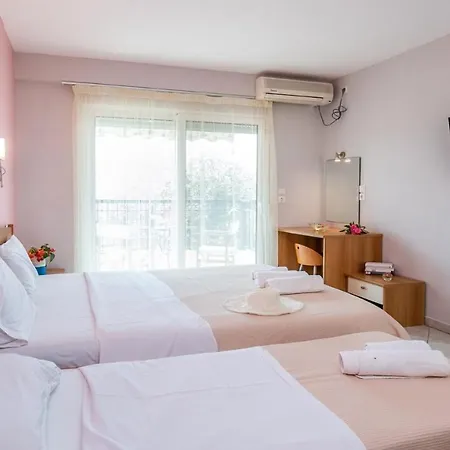 Apart Otel Amversa's House Potos