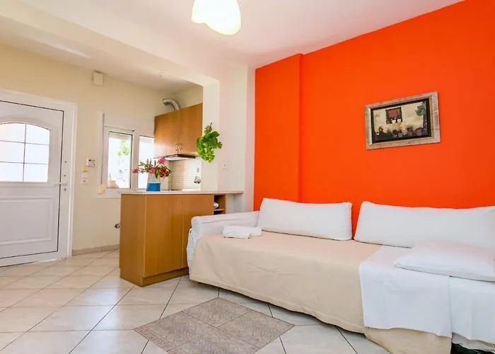 アパートホテル Amversa's House 3*